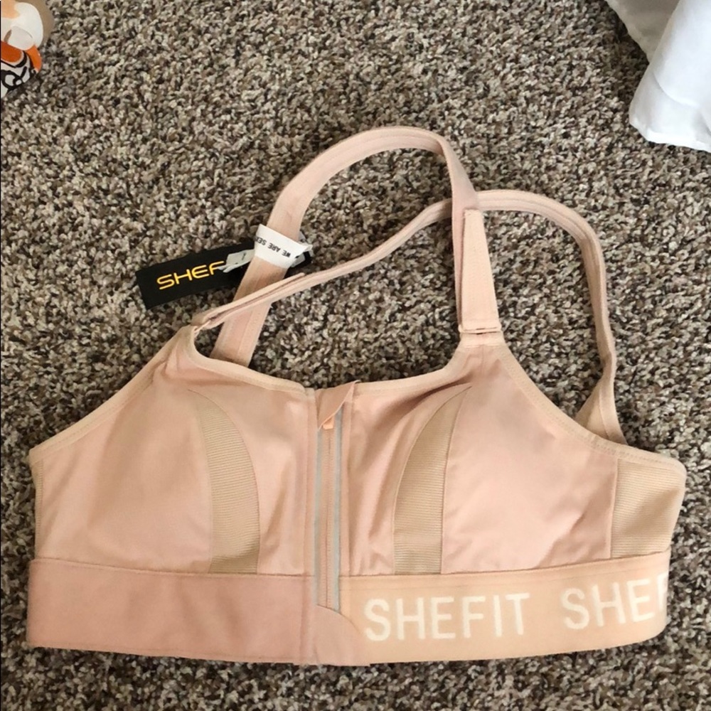 SheFit Sports Bra (brand new)